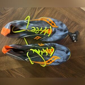 Saucony Endorphin md4 racing shoes